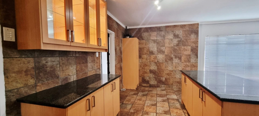 5 Bedroom Property for Sale in Bayswater Free State